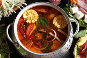 cách làm lẩu tomyum nước dừa 1
