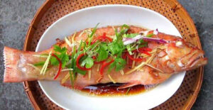 Món cá mú đỏ hấp xì dầu