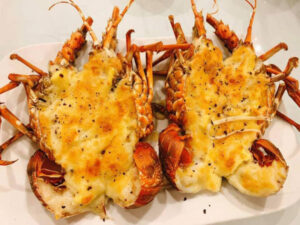 Cách chế biến Cua Hoàng Đế bỏ lò nướng phomai