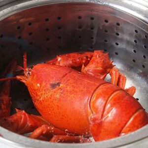 Tôm hùm alaska hấp bao lâu thì chín?