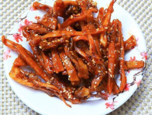 Cách làm mực khô câu rim nước mắm