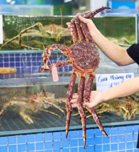 Hải sản làm quà biếu Tết trang trọng