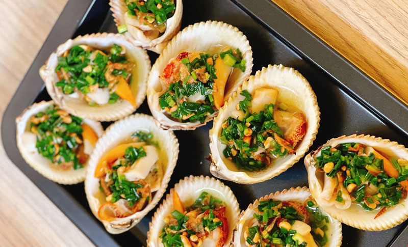 Nướng sò dương nướng mỡ hành