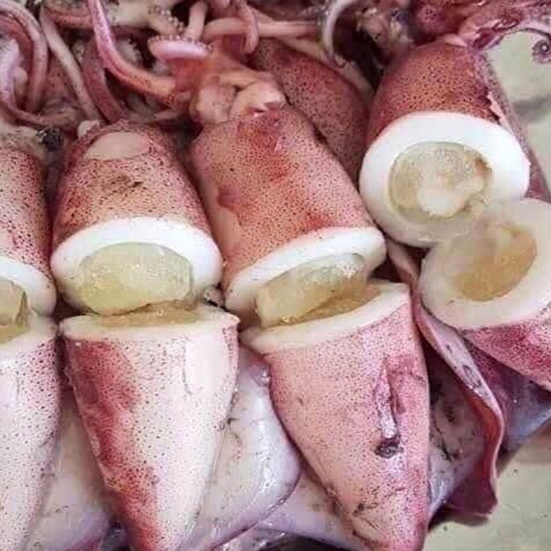 Mực thơm ngon với đầy trứng