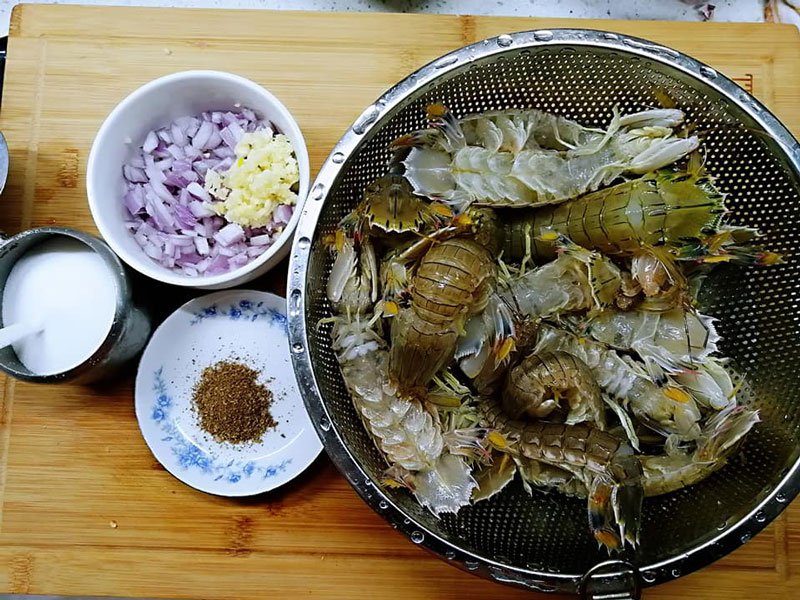 Các nguyên liệu chính làm bề bề rang muối