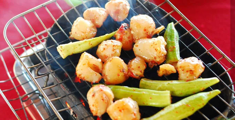 Cồi mai nướng mối ớt bằng than hoa
