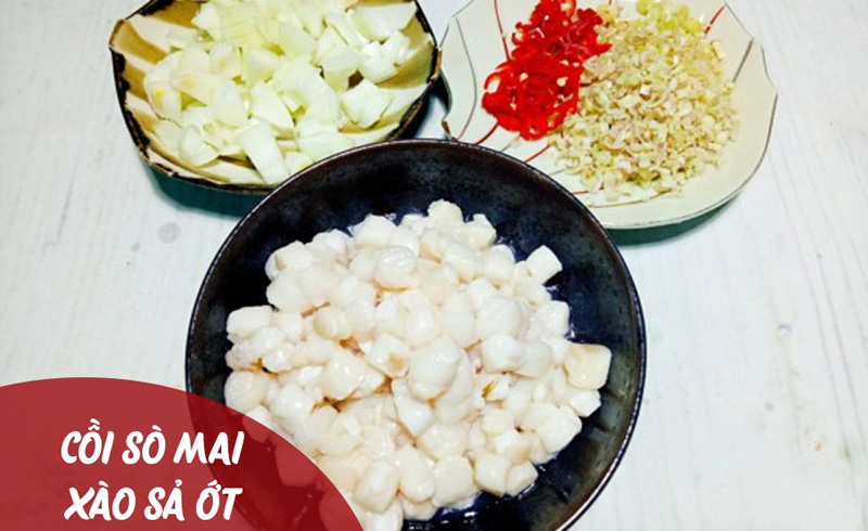 Một số nguyên liệu chuẩn bị cho món cồi mai xào xả ớt