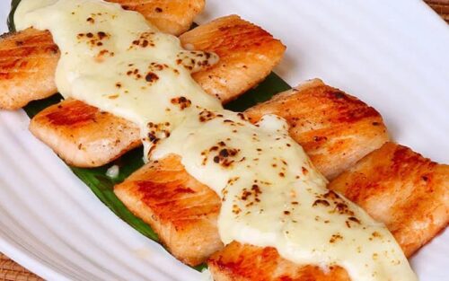 Thành phẩm cá hồi nướng phô mai