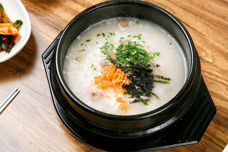 Hình minh họa: Cháo cá bơn cho bé ăn dặm