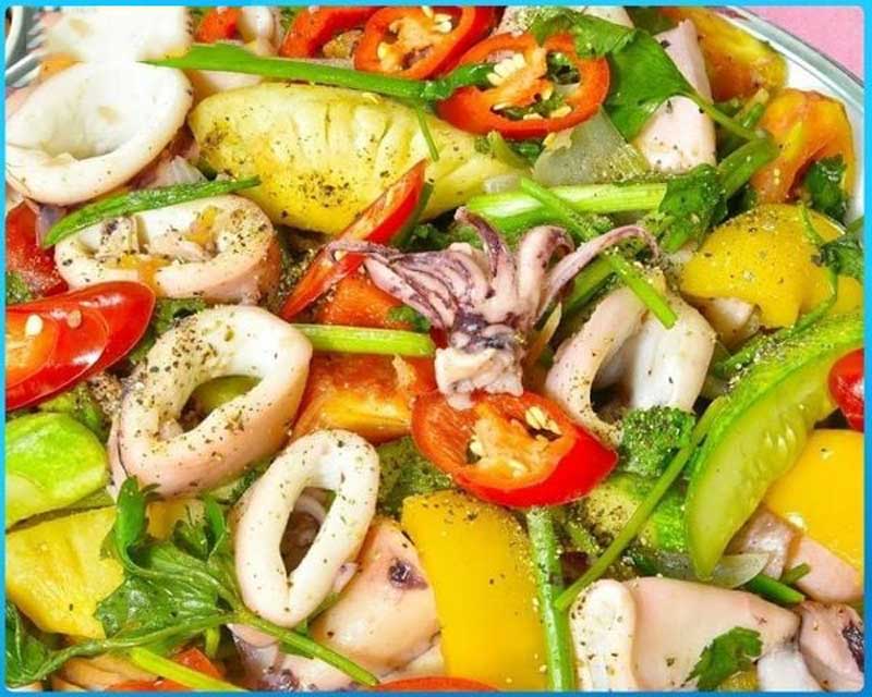 Thành phẩm món mực trứng xào dưa leo