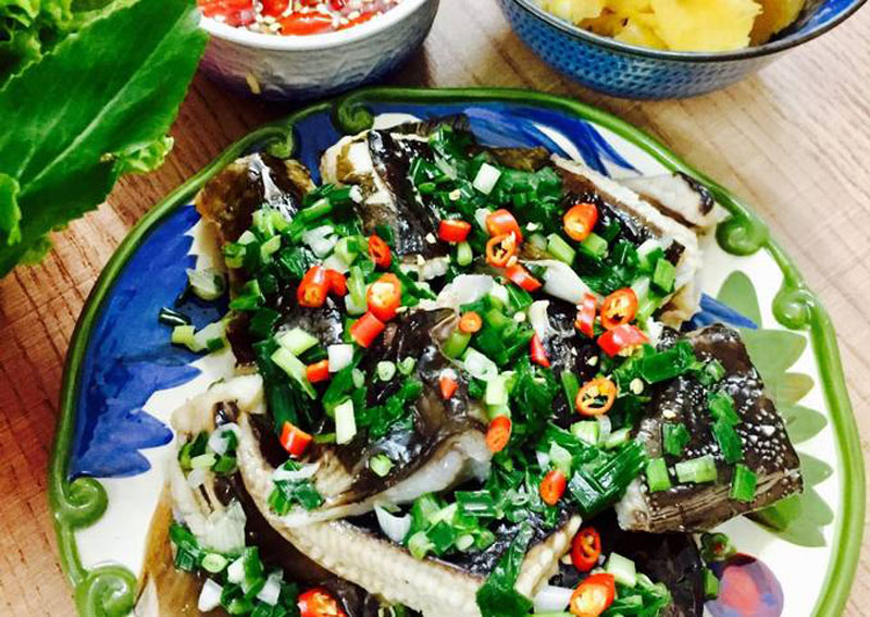 Thành phẩm cá đuối hấp hành