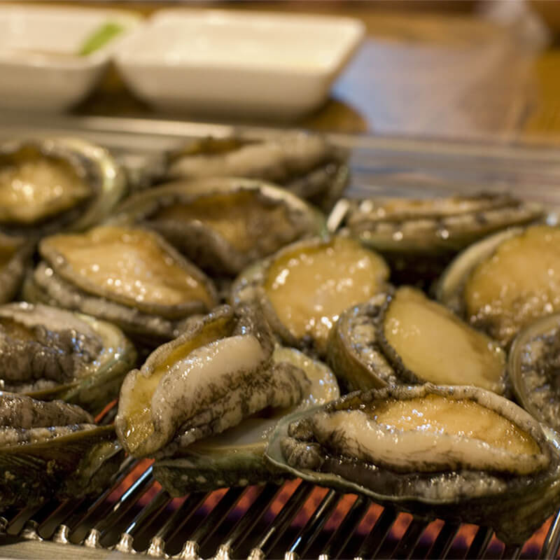 Nướng bào ngư bằng thanh