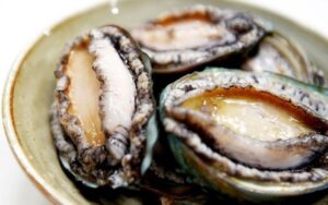 Thành phẩm bào ngư hấp bia