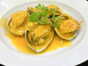 Bào ngư sốt trứng muối