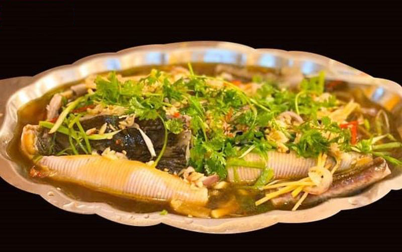 Thành phẩm cá đuối hấp xì dầu