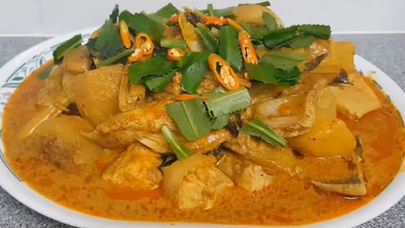 Thành phẩm cá đuối xào cà ri thơm ngon