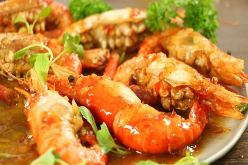 Thành phẩm món tôm càng rang me