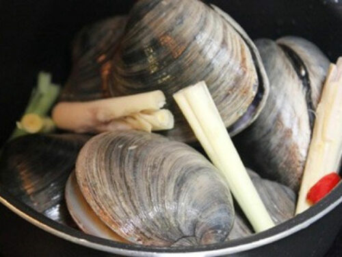 Thành phẩm món ngán biển hấp sả thơm ngon