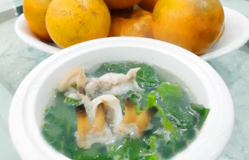 Thành phẩm sò thưng nấu mồng tơi