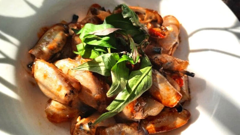 Thành phẩm tu hài sốt me